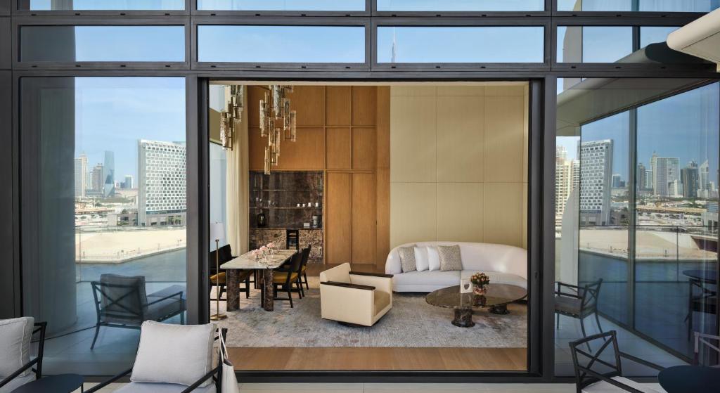 Marina Terrace Suite - Image 1