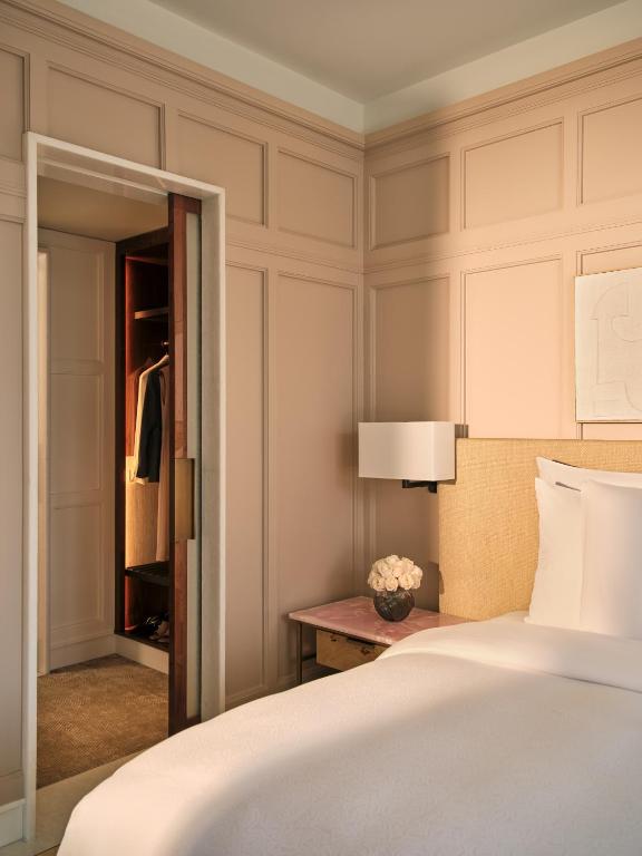 Panoramic Suite - Image 17