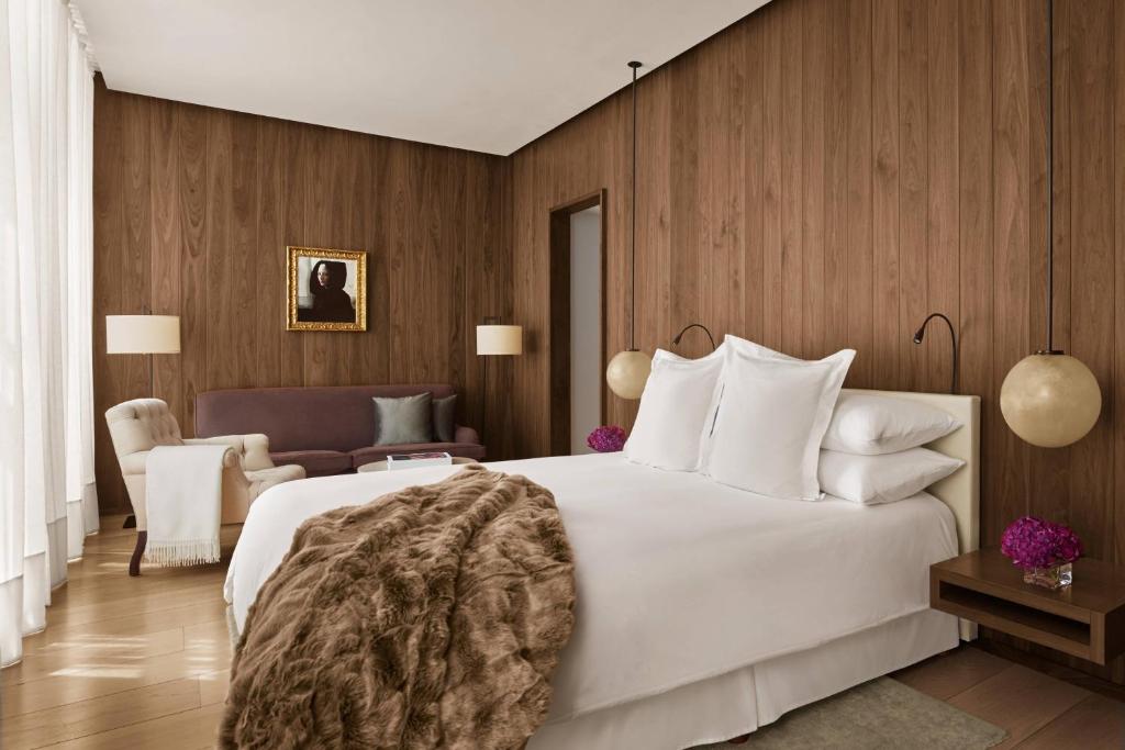 Loft King, Loft, 1 King - Image 2