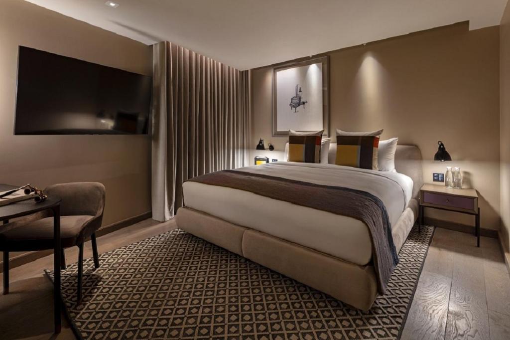 Junior Suite - Image 3