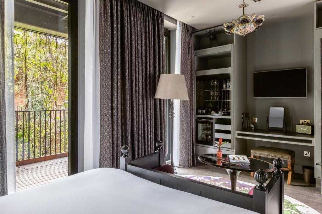 Terrace Room - Image 4