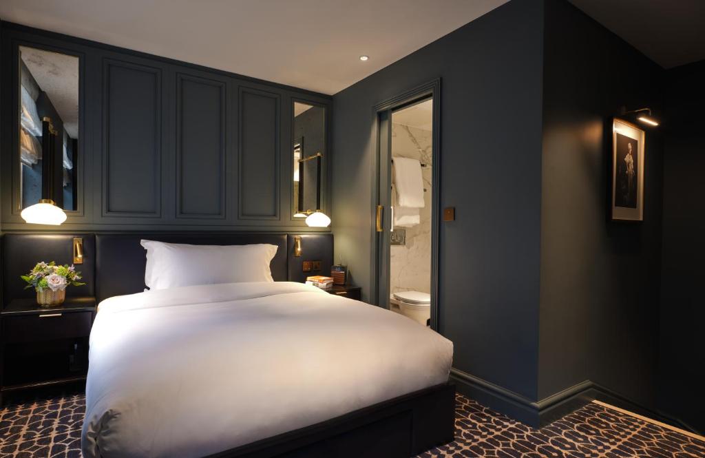 Single Room - Image 5