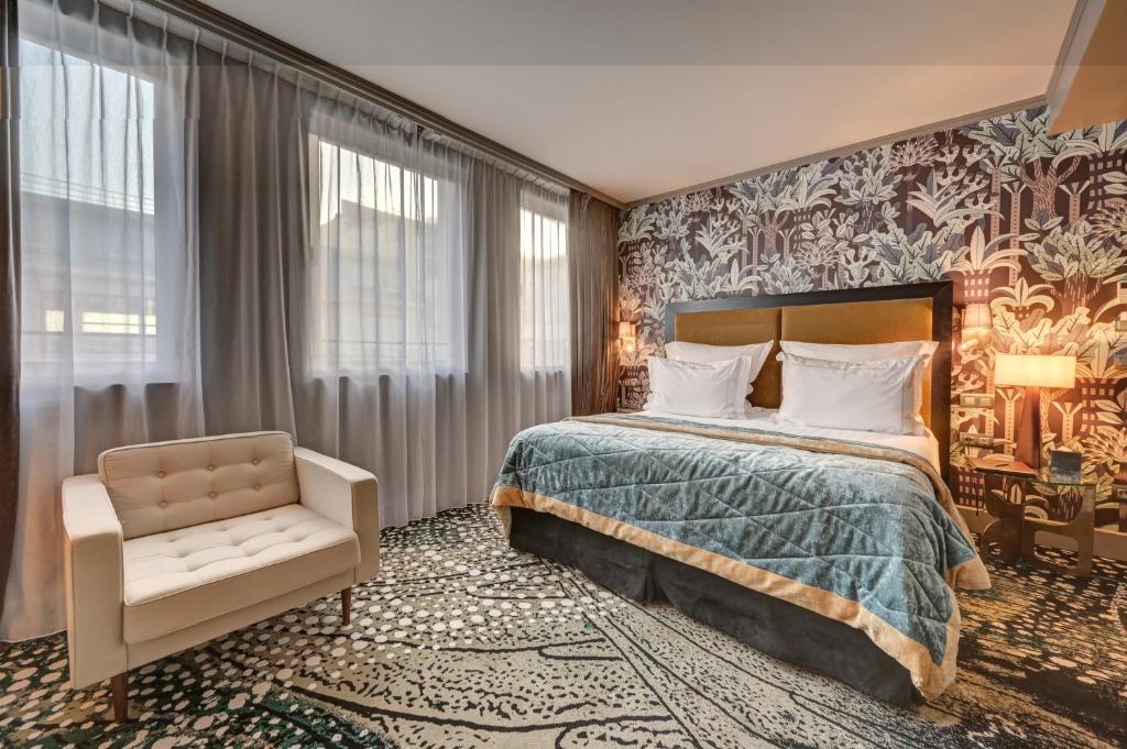 Superior Double Room - Image 2