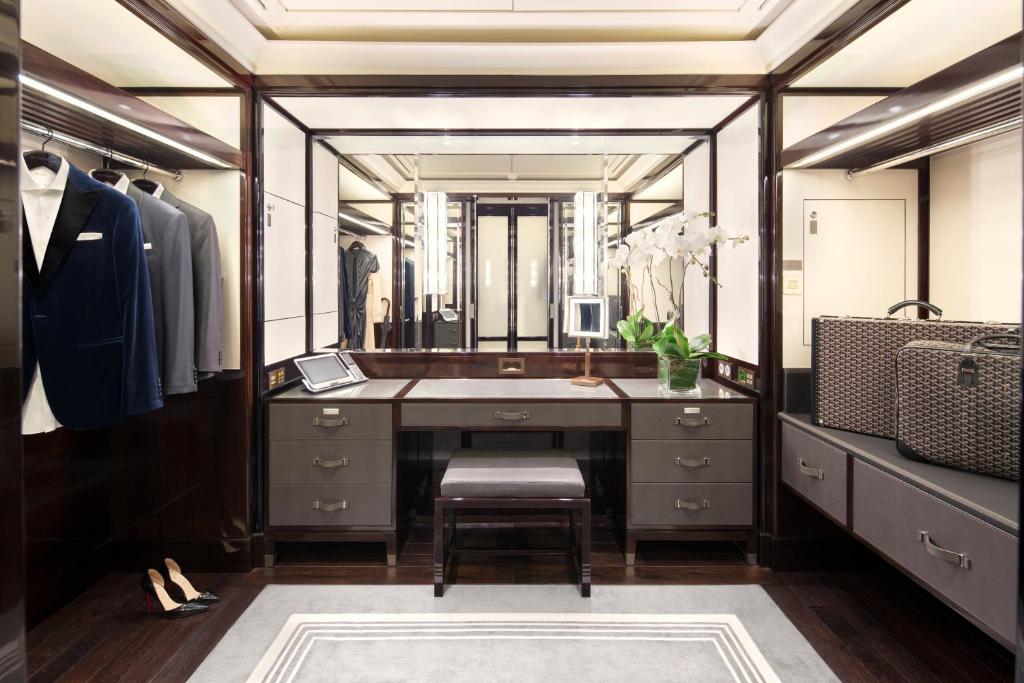 Grand Premier King Room - Image 1