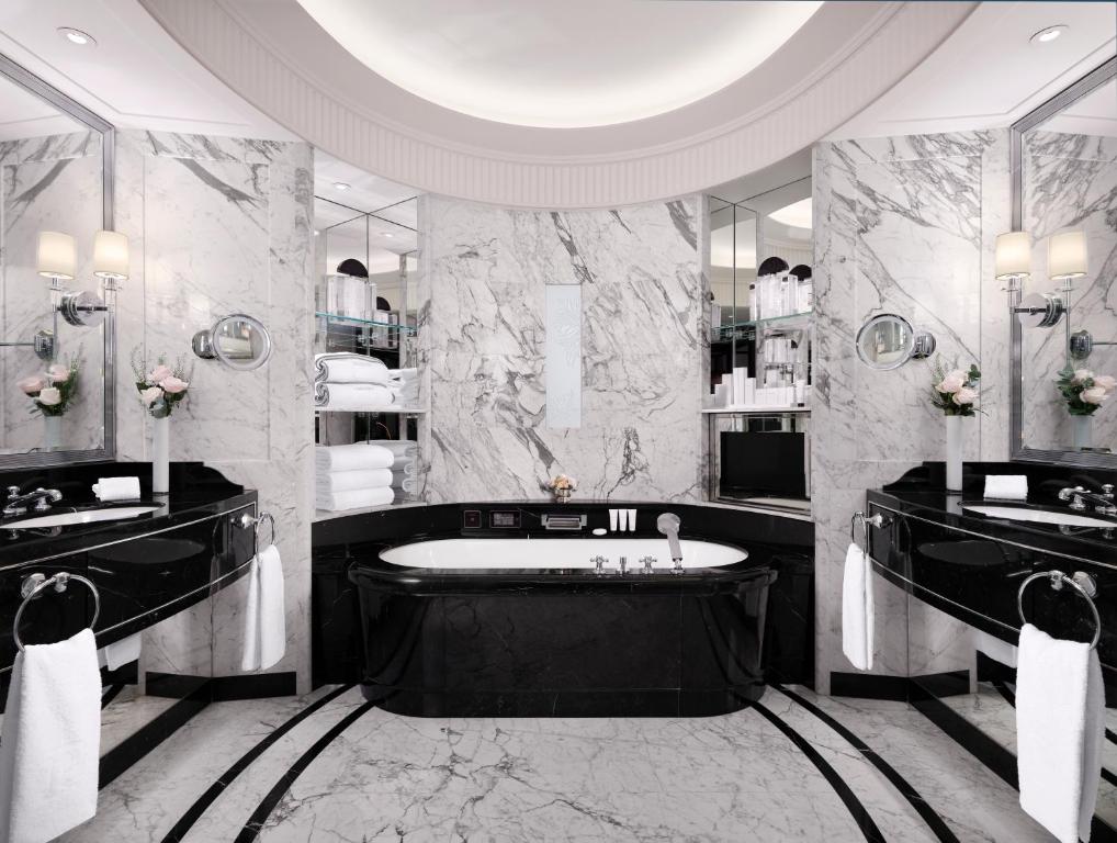 Junior Suite - Image 3