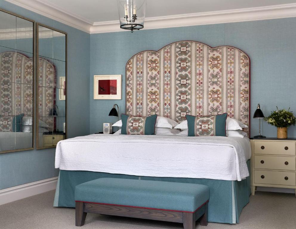 Luxury Junior Suite - Image 1