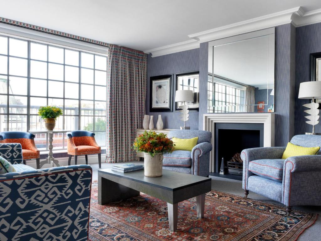 Luxury Penthouse Suite - Image 3