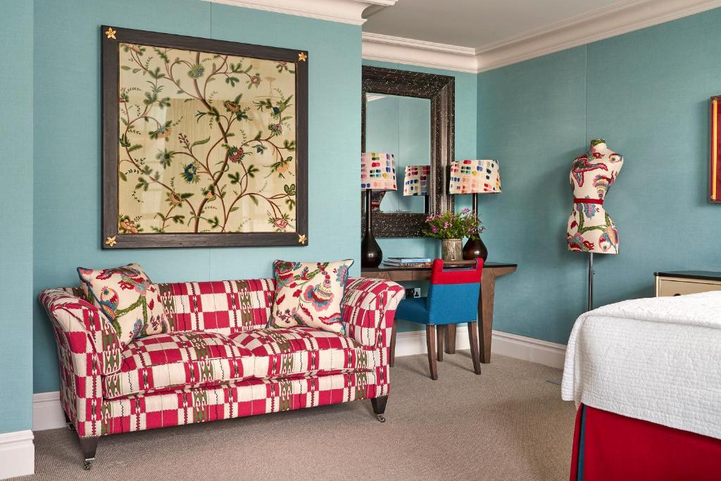 Luxury Room - Image 4