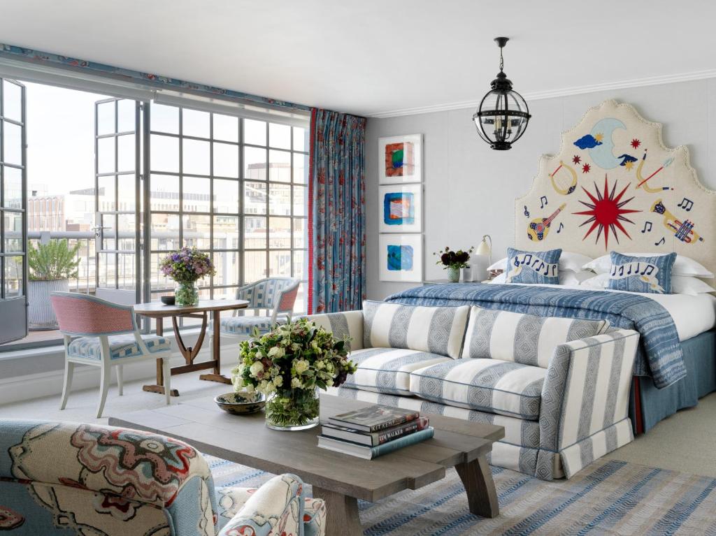 Two-Bedroom Suite - Image 1