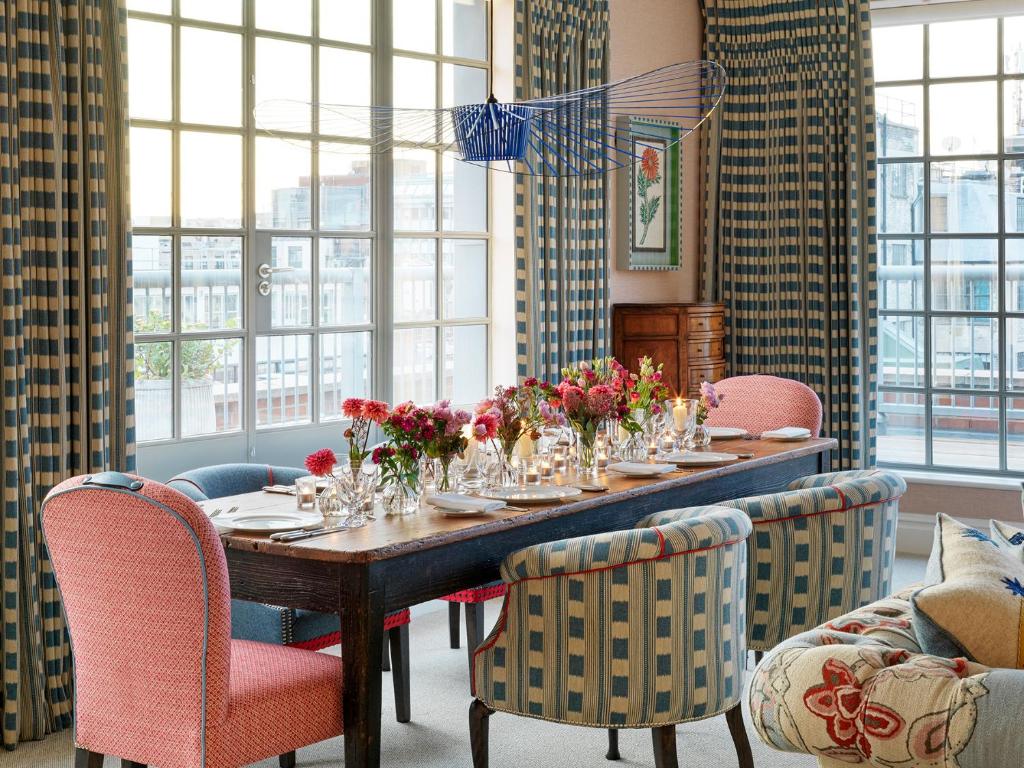 Two-Bedroom Suite - Image 10