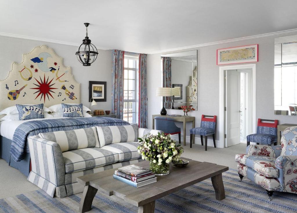 Two-Bedroom Suite - Image 13