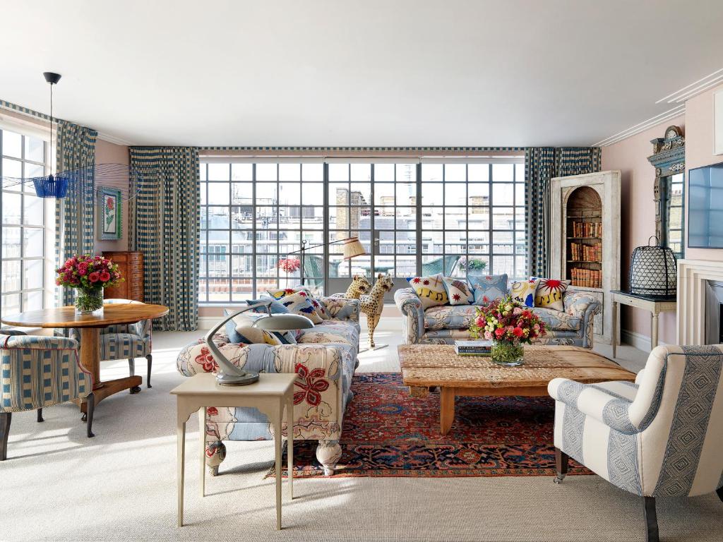 Two-Bedroom Suite - Image 2