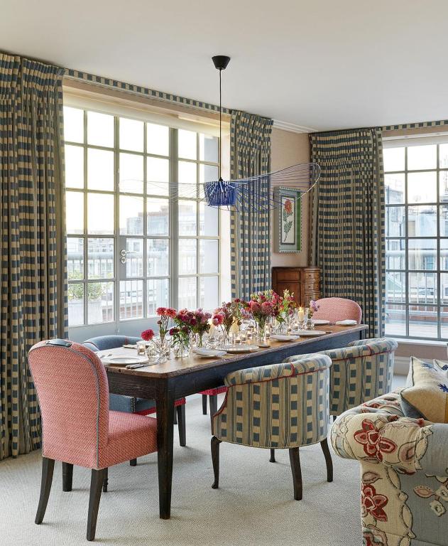 Two-Bedroom Suite - Image 7