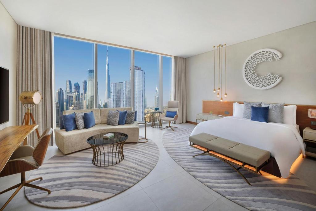 Family Room with City View - Image 10