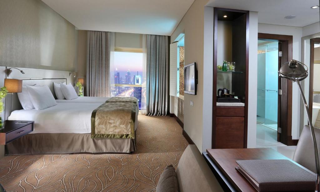 Deluxe Studio Twin Beds - Image 1