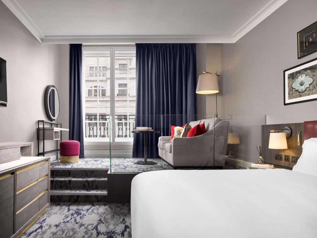 Trafalgar Suite - Image 4