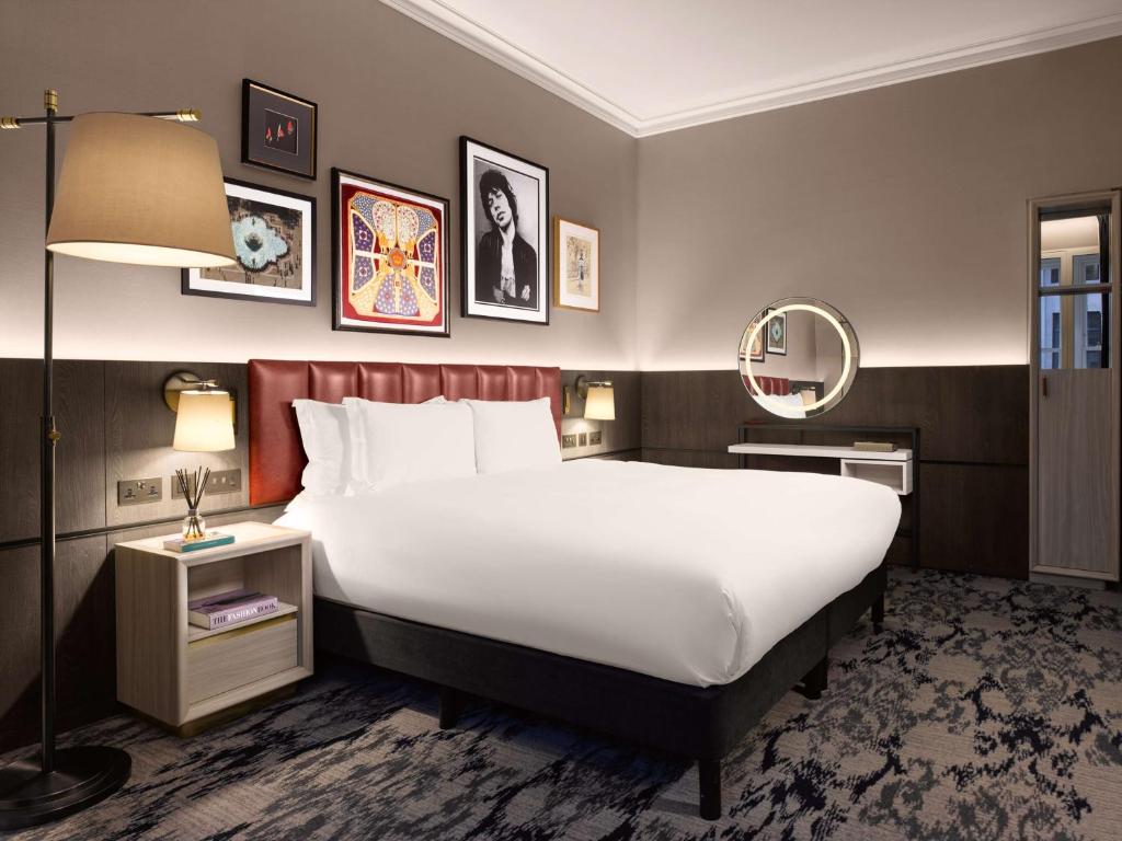 Trafalgar Suite - Image 6
