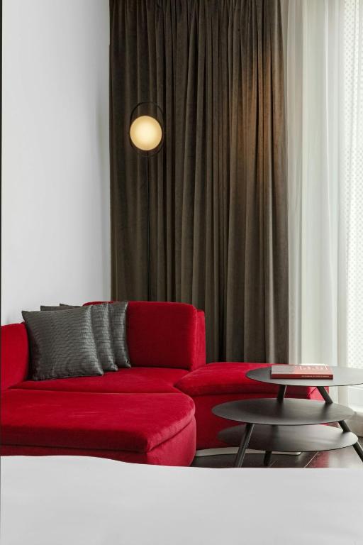 Studio Suite, Suite, 1 King - Image 4