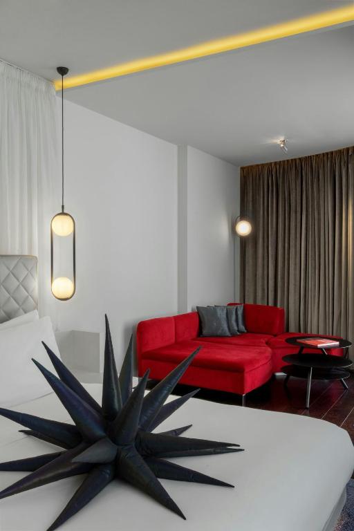 Studio Suite, Suite, 1 King - Image 5