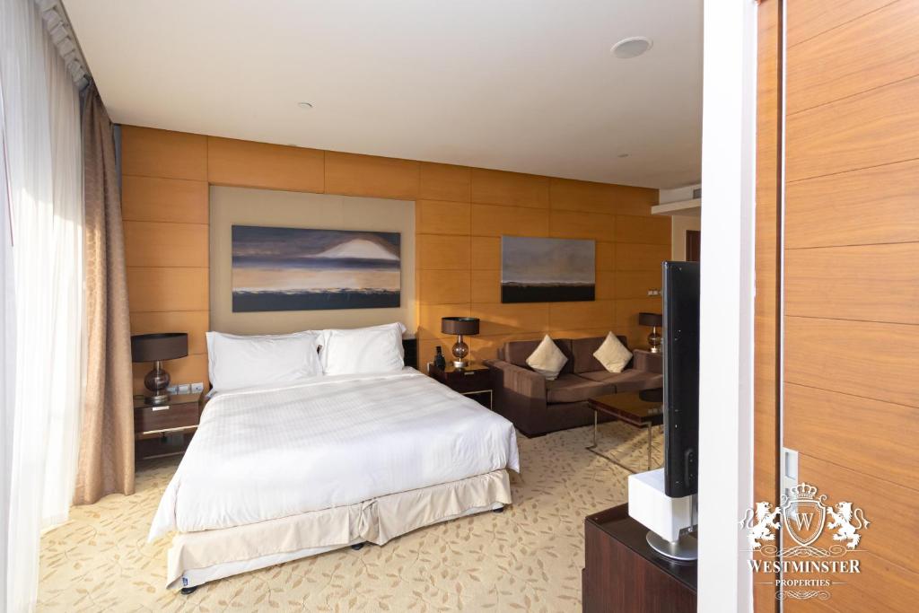 Superior Studio with Partial Burj Khalifa View - Image 10