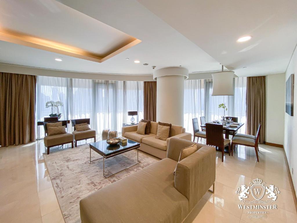 Three-Bedroom with Full Fountain and Burj Khalifa View - Image 11