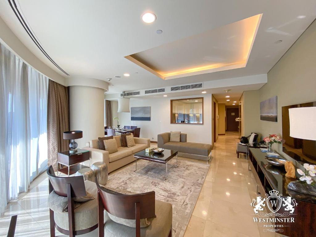 Three-Bedroom with Full Fountain and Burj Khalifa View - Image 7