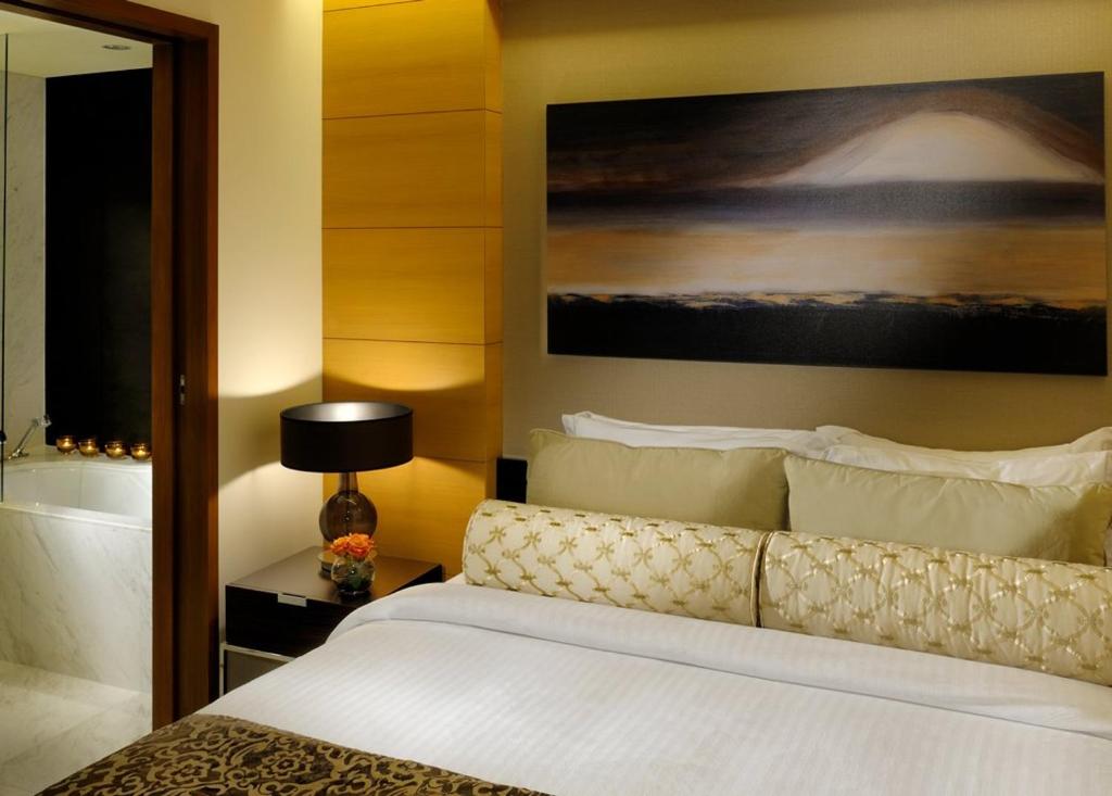 Two Bedrooms Full Fountains and Burj KhalifaView - Image 10