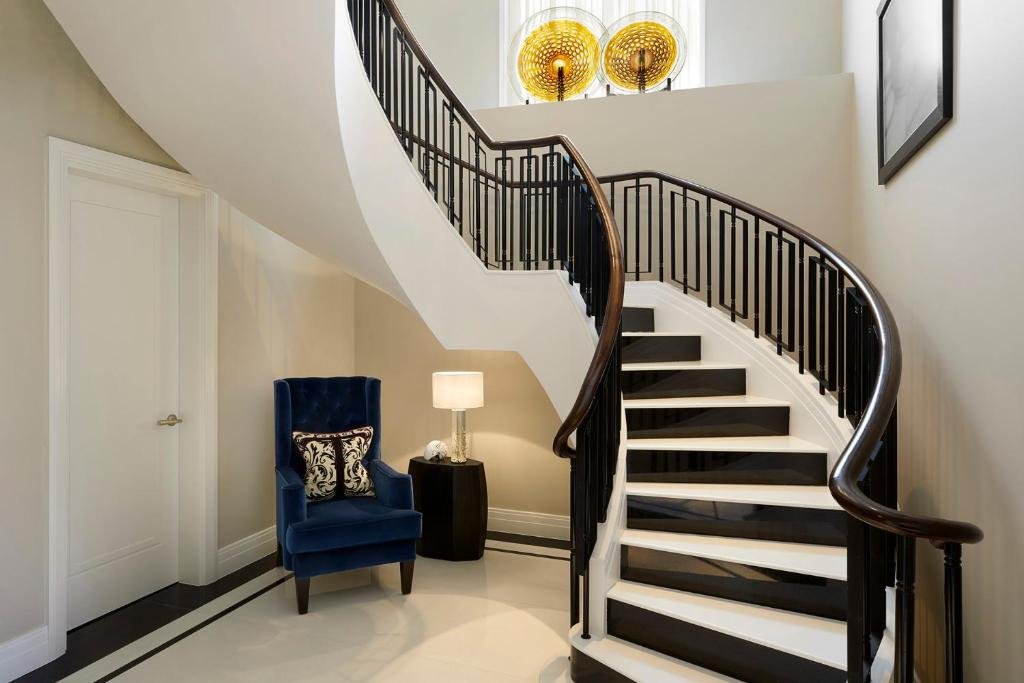 Royal Hotel Residence - Image 3