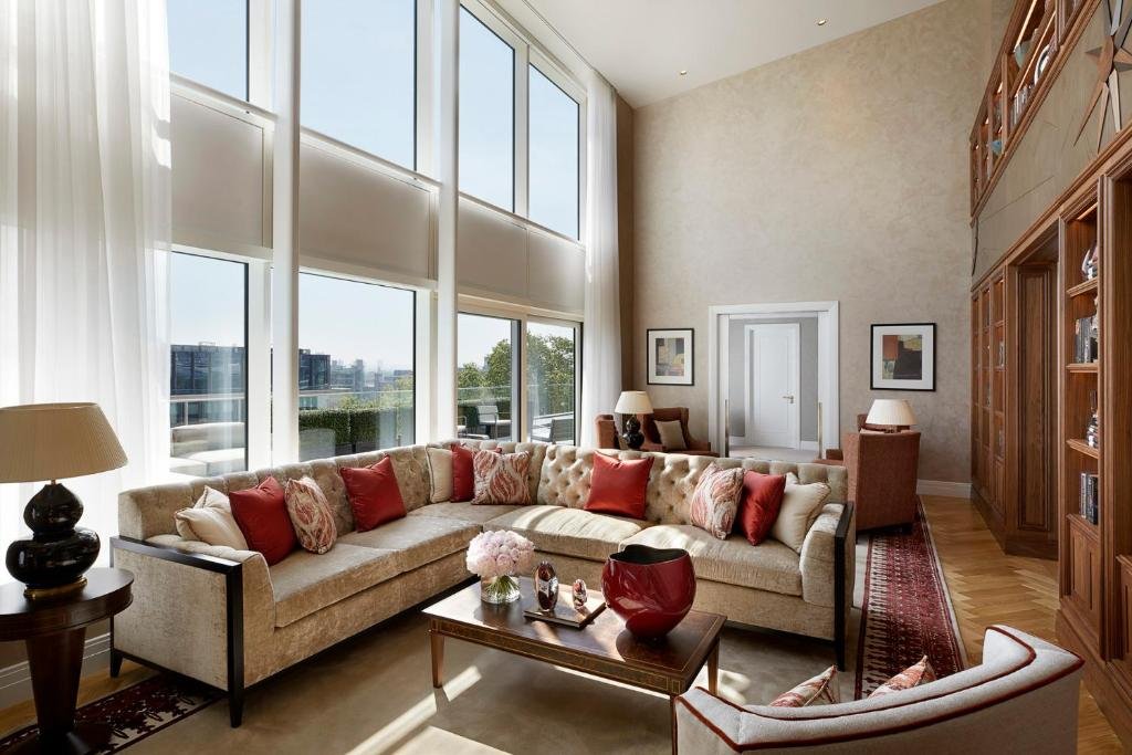 Royal Hotel Residence - Image 7