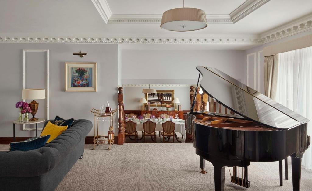 Residential Suite - Image 17