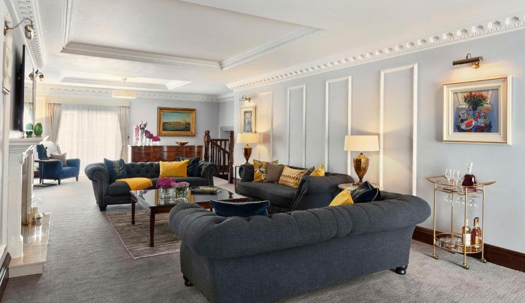 Residential Suite - Image 7